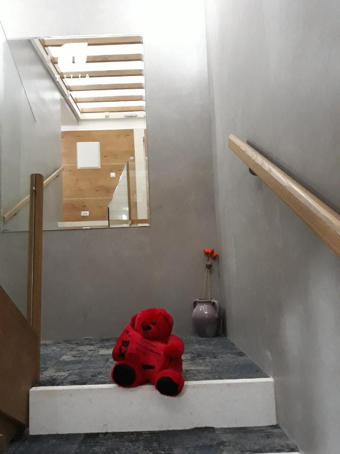 Hotel Tilia Cetinje Esterno foto