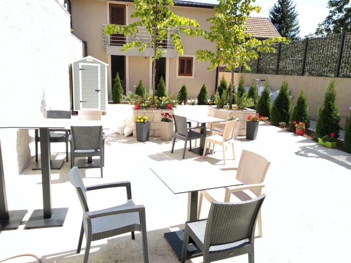 Hotel Tilia Cetinje Esterno foto